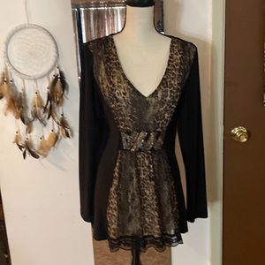 VENUS Black and Leopard Print Top